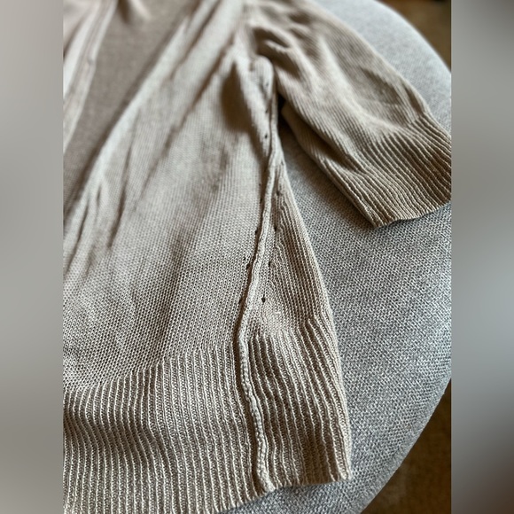 J.Jill open cardi. Size XS. Good condition. Cute side details. - Picture 3 of 5